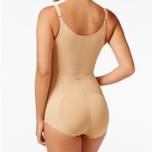 Leonisa Body shaper, POWERSLIM